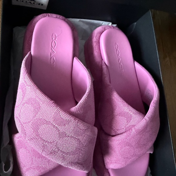 Coach Women's Vibrant Pink Sandals - Picture 3 of 11